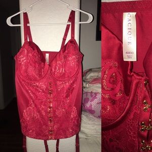 CACIQUE Red/Gold Metallic Lace Corset bra/bustiers